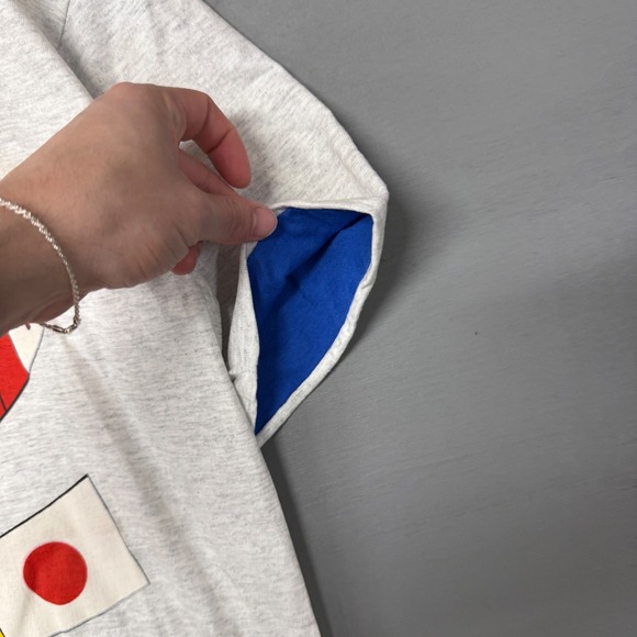 Vintage Mickey Mouse T-Shirt Grey Boca Raton Florida International Flag Medium - Picture 5 of 7